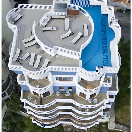Monte Cristo Hotel With Rooftop Pool Саранда Экстерьер фото