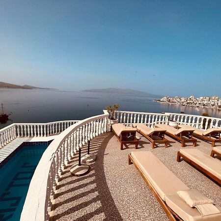 Monte Cristo Hotel With Rooftop Pool Саранда Экстерьер фото